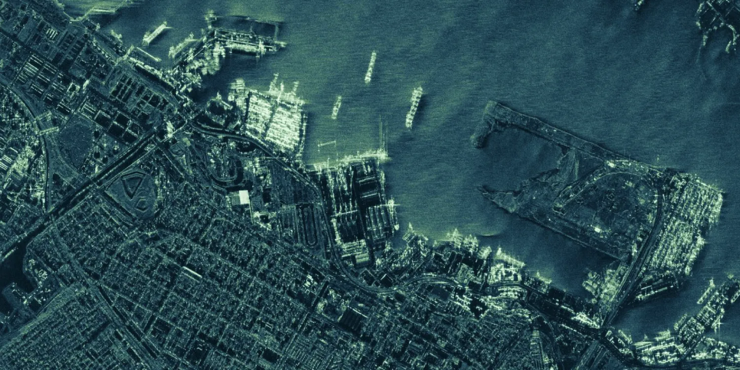 ICEYE imagery of the Port of Alexandria (Egypt)