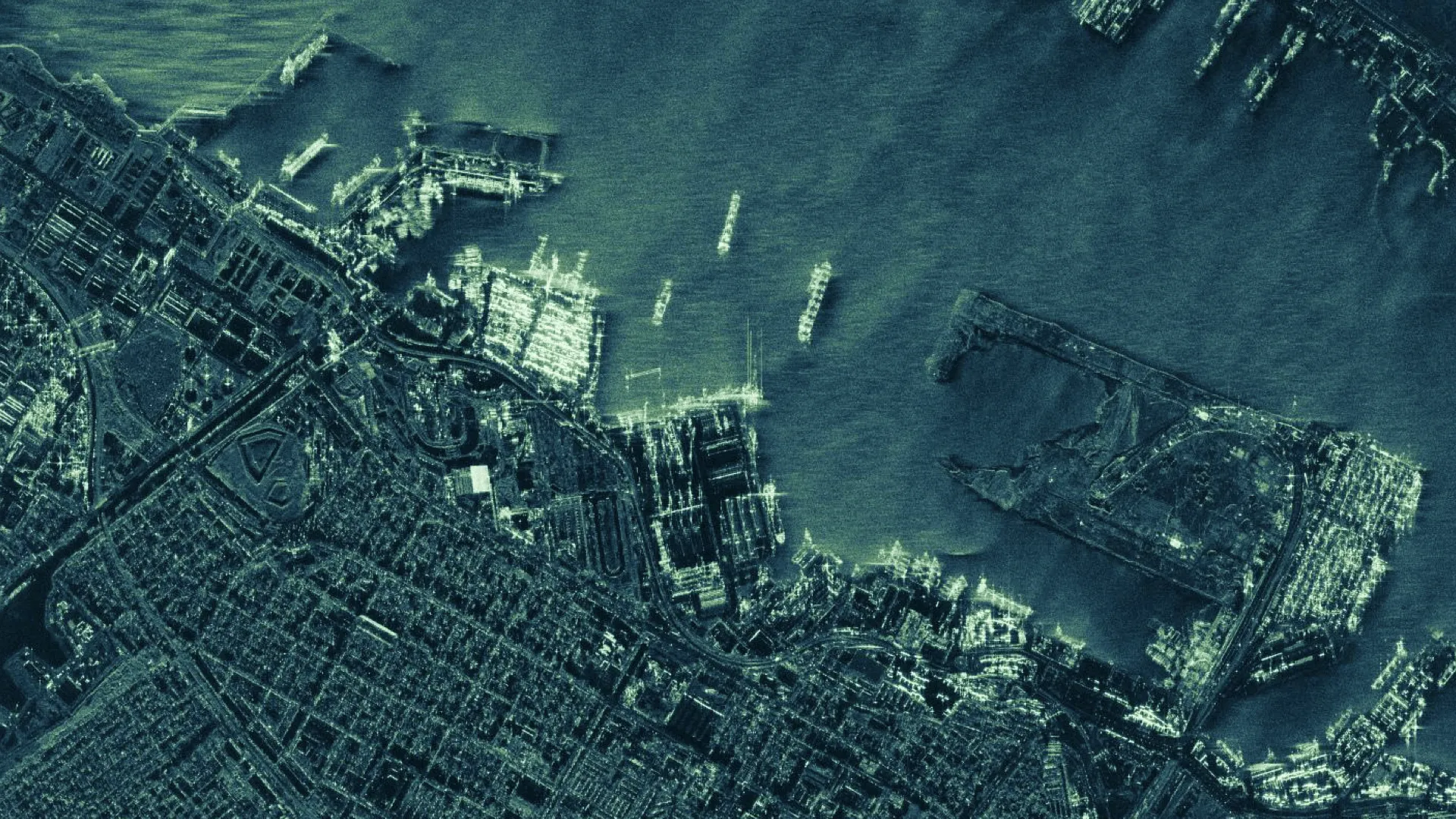 ICEYE imagery of the Port of Alexandria (Egypt)